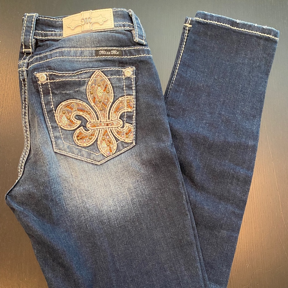 Miss Me Fleur De Lis Skinny Dark Wash Jeans Style #: M3320S